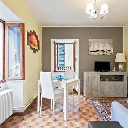 公寓 Dongo Apartment Como Lake *